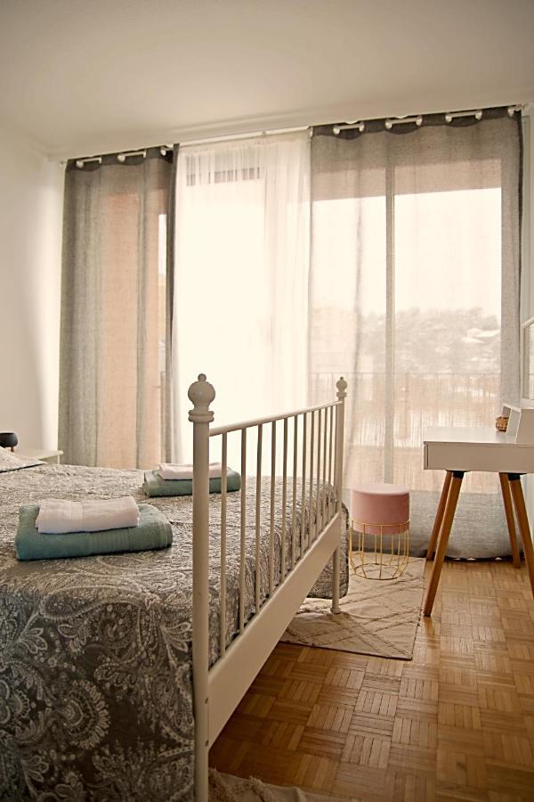 Bergson Top - Appart 80M2, 2 Grandes Chambres, Entierement Renovee Et Equipee, Lumineux, Wifi, Balcon, Calme, Vue Imprenable Saint-Etienne  Exterior photo