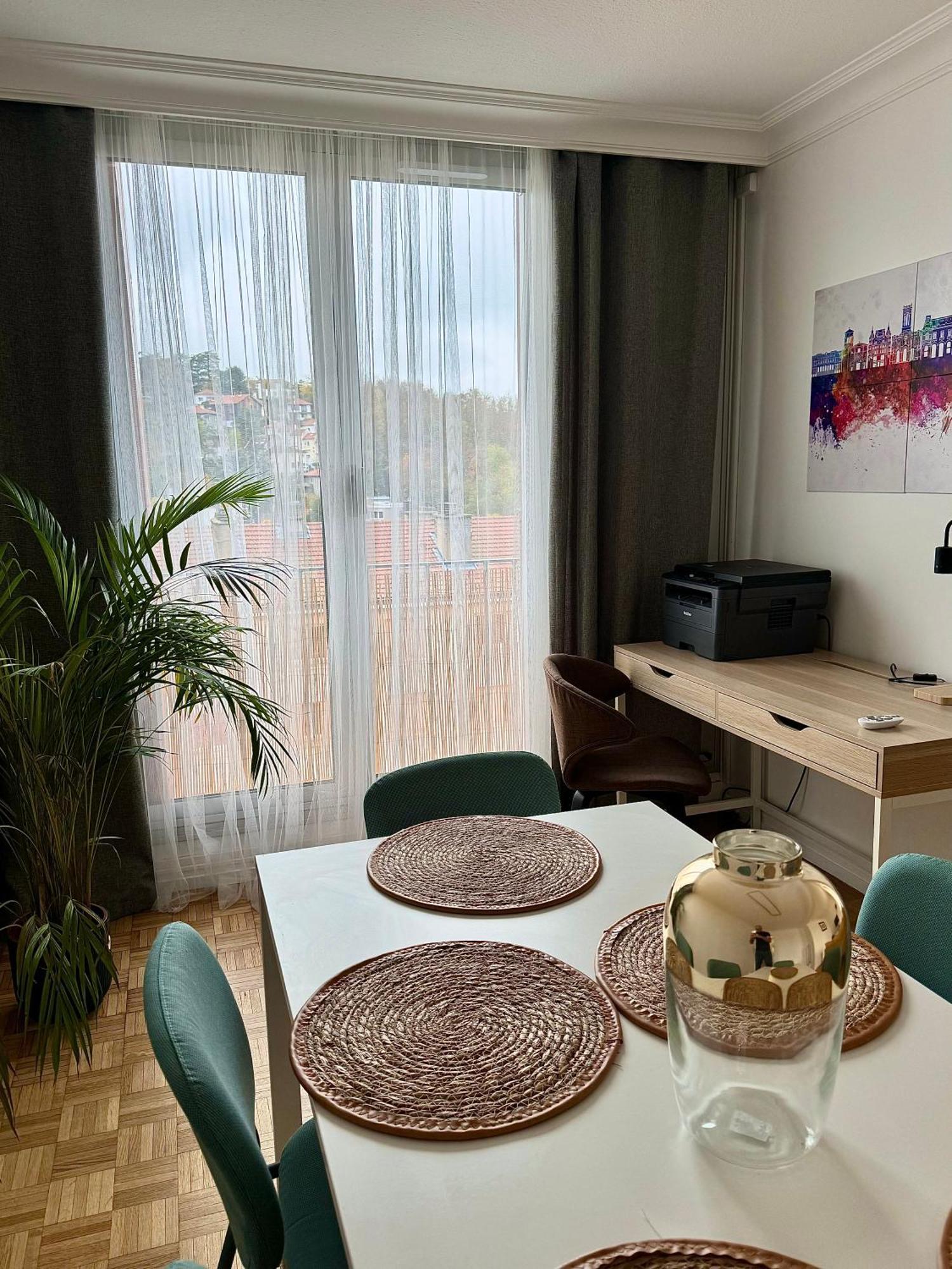 Bergson Top - Appart 80M2, 2 Grandes Chambres, Entierement Renovee Et Equipee, Lumineux, Wifi, Balcon, Calme, Vue Imprenable Saint-Etienne  Exterior photo